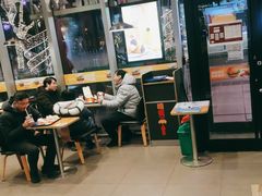 大堂-汉堡王(北京三里屯购物中心)