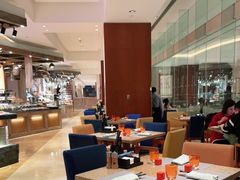 大堂-怡咖啡海鲜自助餐厅(浦东香格里拉店)