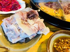 -岗上渣渣老火锅(两路口店)