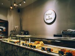 面包甜点陈列柜-WHEAT&BAKER-麥(凯德来福士店)