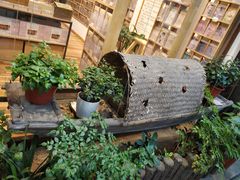 -猫的天空之城概念书店(杭州南宋御街店)