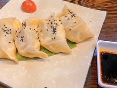 鲜肉锅贴-蒲石小点(愚园路店)