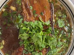 -小马牛肉面·牛骨熬制(南京博物院店)