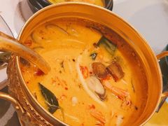 -玖月时尚泰式餐厅