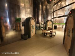 -涨巢·潮玩水疗局