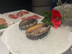 牌鲍鱼大闸蟹-红雀围·海鲜火锅(陆家嘴中心店)