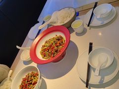 -湘鼎盛·大厨鲜炒湖南味(高新银泰店)