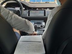 -上海伟杰·捷豹路虎4S店(闵行店)