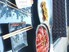 -何师烧烤·香辣蟹·川菜·30年老品牌(太古里旗舰店)