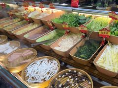 -四囍码头海鲜烧烤自助火锅(外滩南京东路悦荟广场店)