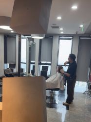 -TOP HAIR SALON