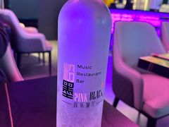 -粉墨特色菜·烧烤音乐酒馆