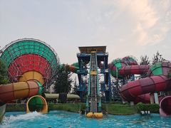 -欢乐水魔方水世界