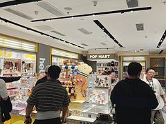 -泡泡玛特POPMART(凯德大峡谷店)