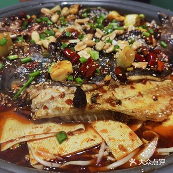 目前在永清吃到最赞的一家了 鱼是乌江鱼，一大条