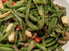 -苹果树下艺术餐厅(宋庄店)