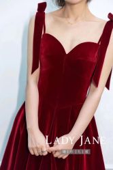 -Lady  Jane高端婚纱礼服馆