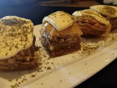 巴克拉瓦-Efes Turkish & Mediterranean Cuisine 艾菲斯餐厅(陆家嘴店)