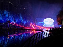 -亮马河大厦停车场