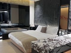 -Yolo私汤温泉设计师酒店(重庆南滨路店)