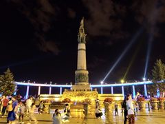 -人民防洪胜利纪念塔