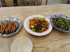 -江城燕子大排档(江汉路步行街店)