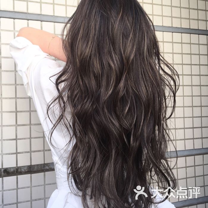 知名造型师dz阿泽上传的图片