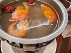 -君来湖滨饭店·玫瑰园