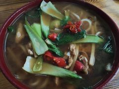 -牛八宝桂林米粉(八里庄店)