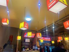 -阿婆情腊排骨火锅(金虹路店)