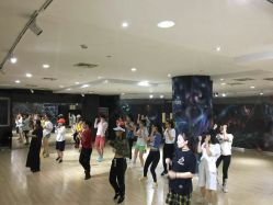 -5KM舞蹈街舞工作室