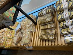 面包甜点陈列柜-美味思·面包蛋糕(盛平店)