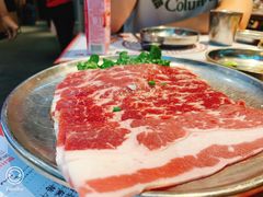 -青瓦炭韩潮烤肉(花园道店)