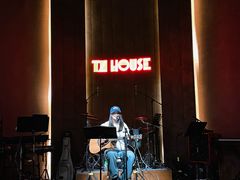 -TZ House音乐现场(来福士中心店)