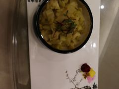 -春兰国宾馆(凤城河风景区老街店)