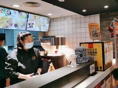 -麦当劳(新城市广场店)