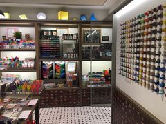 -诚品(信义店)