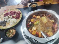 -丁记火锅·酸汤牛肉