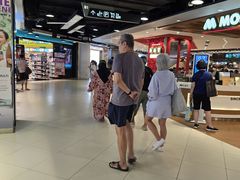 -淡滨尼广场