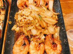 -老东镇啤酒屋海鲜加工·蒸汽海鲜·海鲜烧烤(台东店)