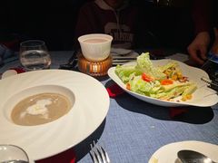 -弦月窗LUNETTE BY AMANDA(复兴路店)