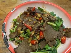 -老三样·美食研究中心(世贸路店)