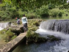 -高荡千年布依古寨旅游景区