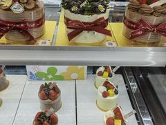 -花花卷卷·鲜食蛋糕(静安久光百货店)