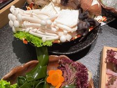 -湊湊火锅·茶憩(打浦桥日月光店)