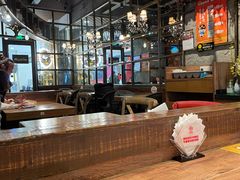 -玛格萝妮(汇智国际商业中心店)