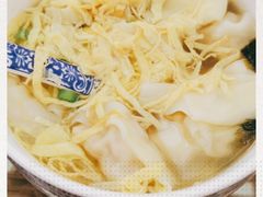 -笑来喜馄饨小笼工坊店(湖滨街店)
