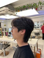 -镁连社·美联社