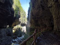 -鹿院坪生态旅游景区
