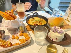 -露露家咖啡店